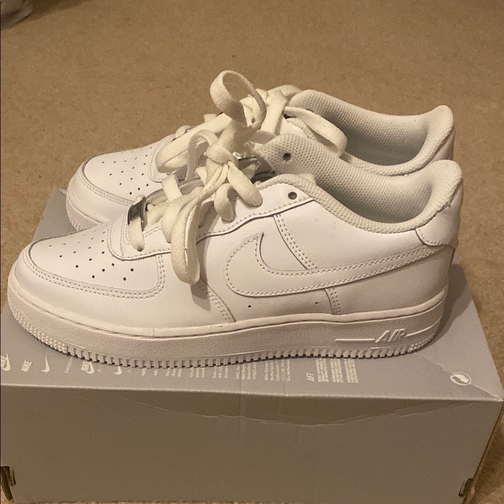 Nike Kids White Sneakers af1